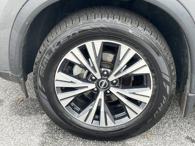 Certified 2023 Nissan Rogue SV image 29