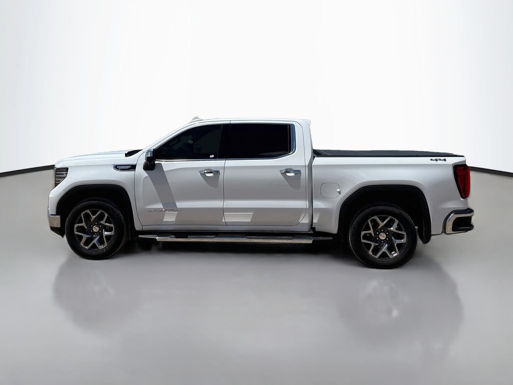 Used 2025 GMC Sierra 1500 SLT AWD/4WD image 4