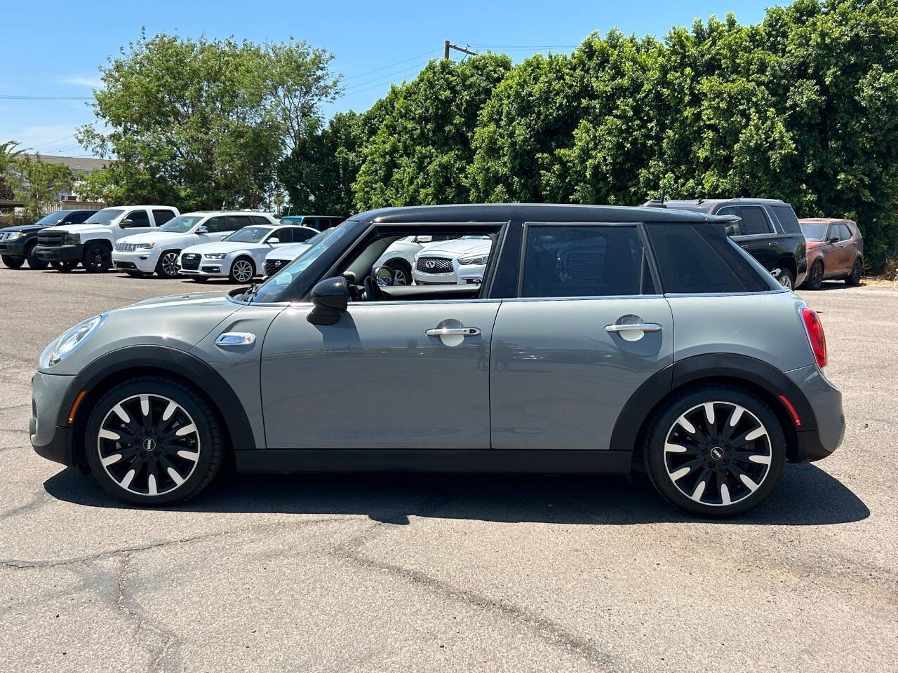Used 2016 MINI Cooper S FWD image 6