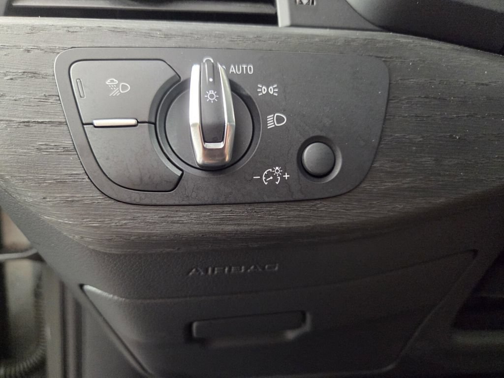 Used 2024 Audi A4 2.0T Premium Plus AWD/4WD image 19