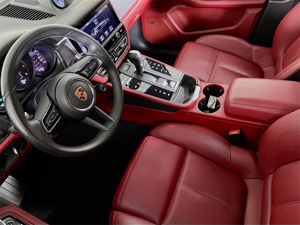 Used 2022 Porsche Macan GTS image 24