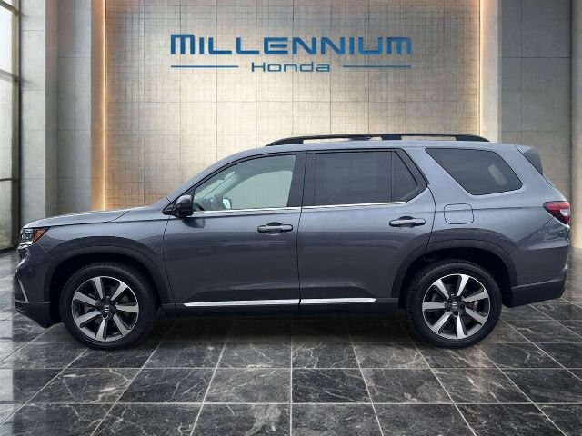 Used 2024 Honda Pilot Elite image 2