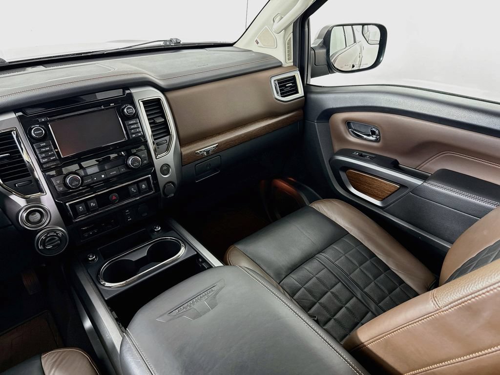 Used 2017 Nissan Titan Platinum Reserve w/ Off-Road Package AWD/4WD image 24