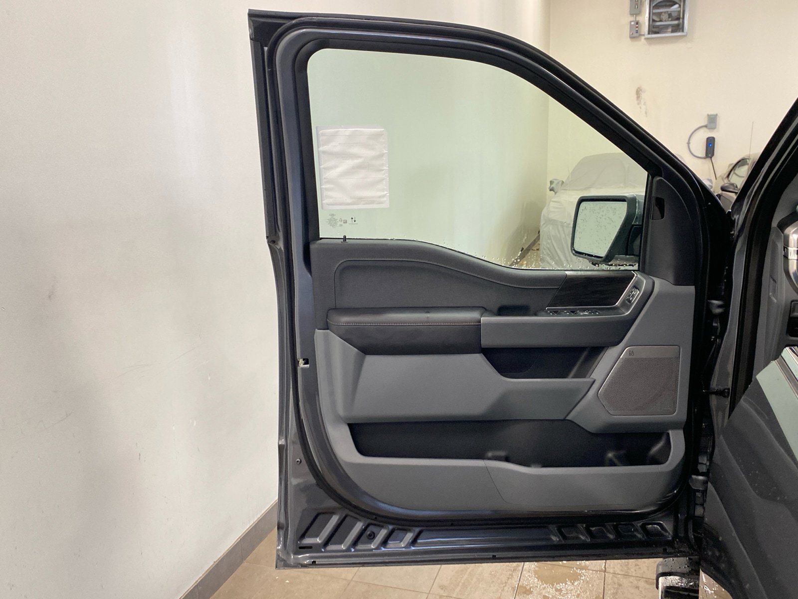 New 2026 Ford F150 Lariat w/ Equipment Group 501A Mid image 21