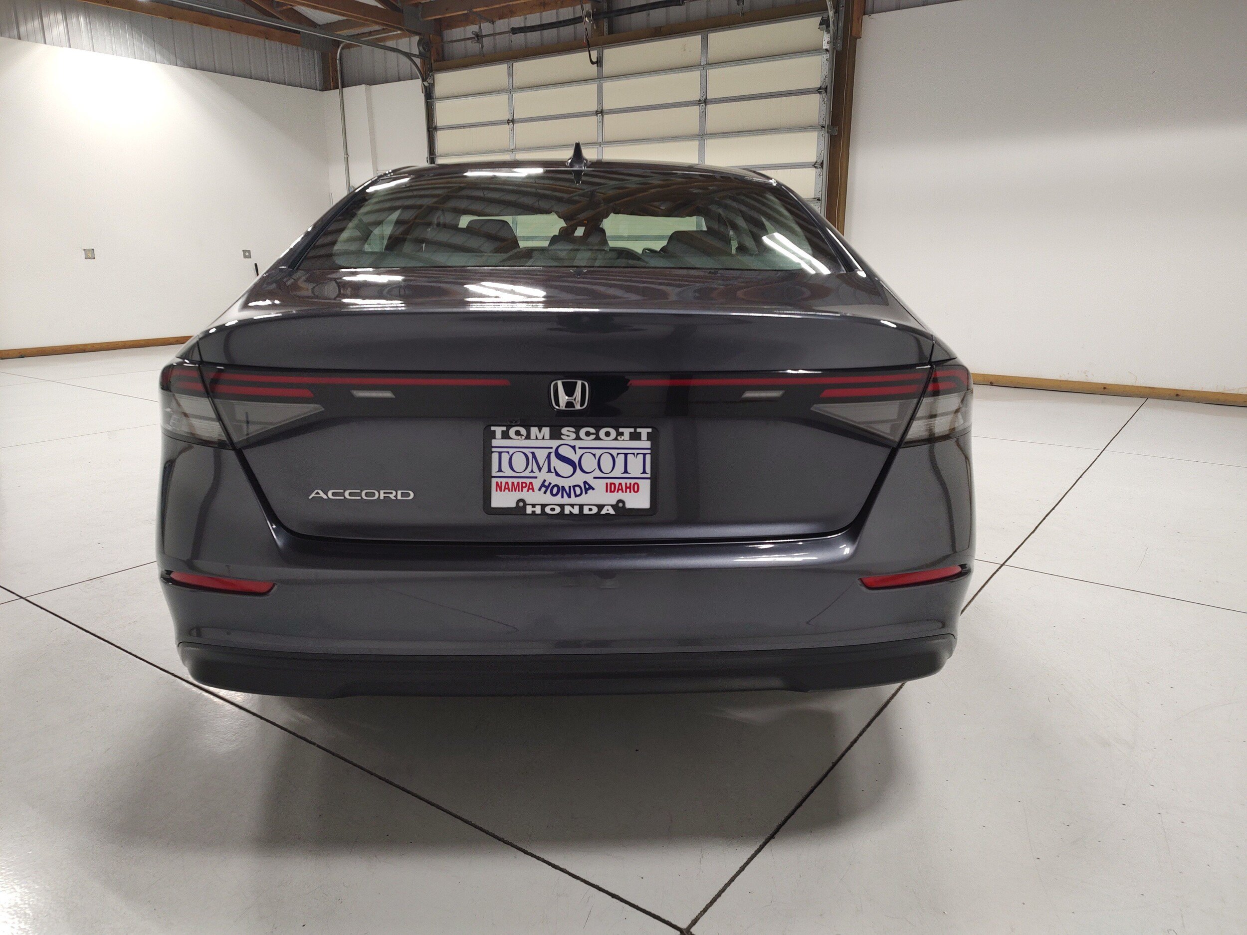 Used 2024 Honda Accord LX image 10