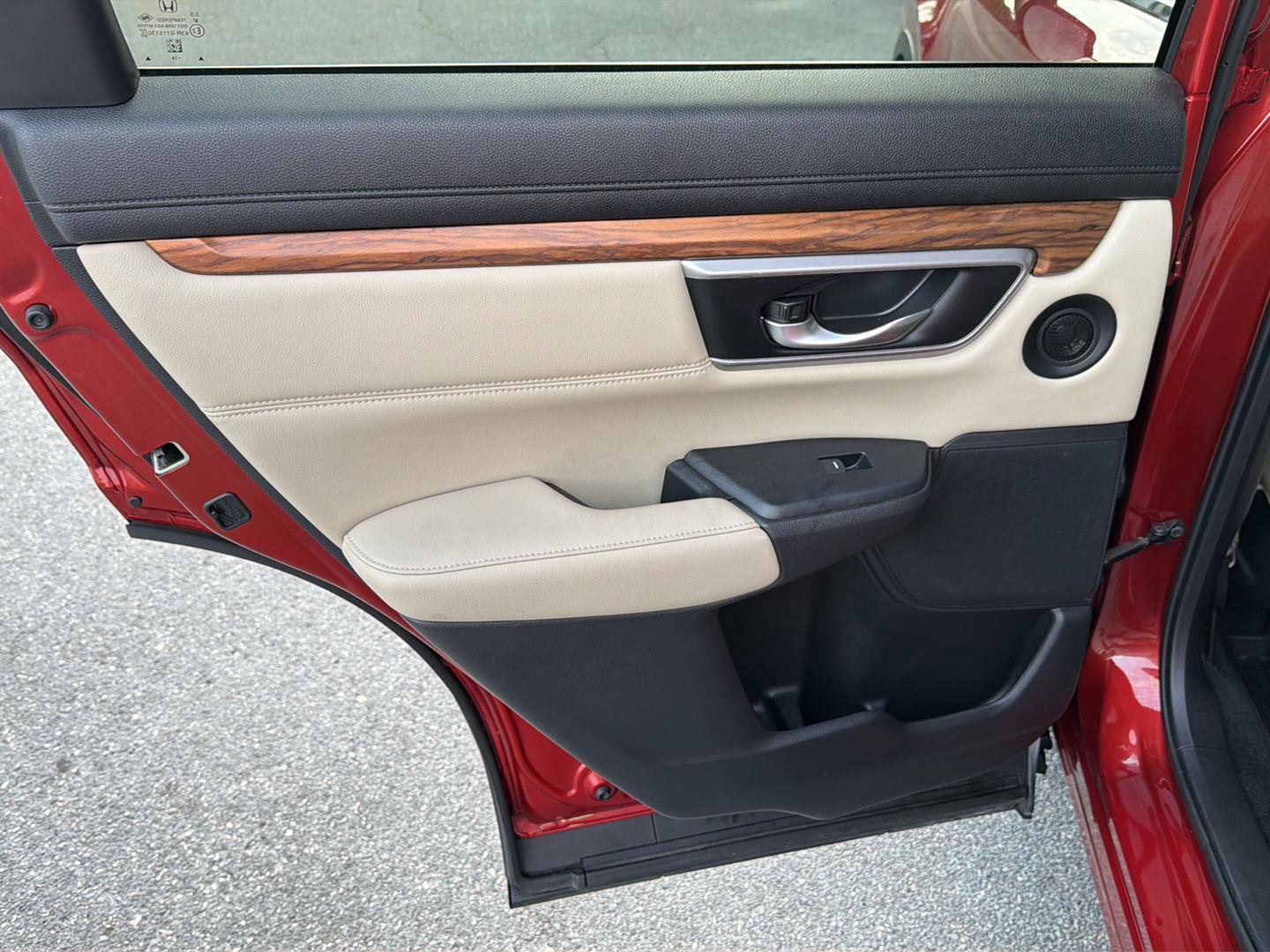 Used 2019 Honda CR-V EX-L image 17