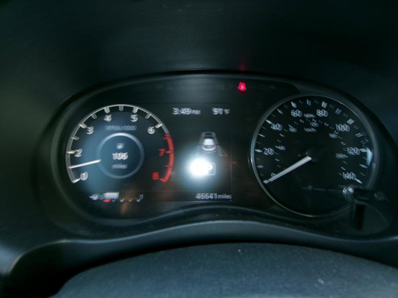 Used 2024 Nissan Kicks SV FWD image 14