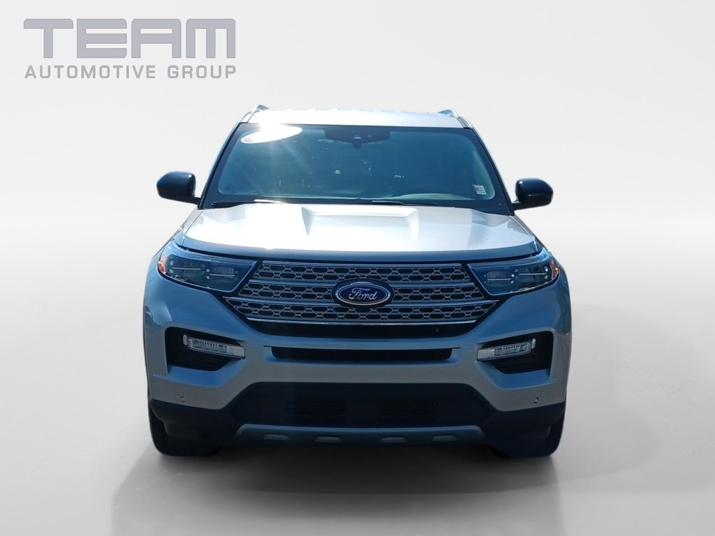 Used 2024 Ford Explorer Limited image 2