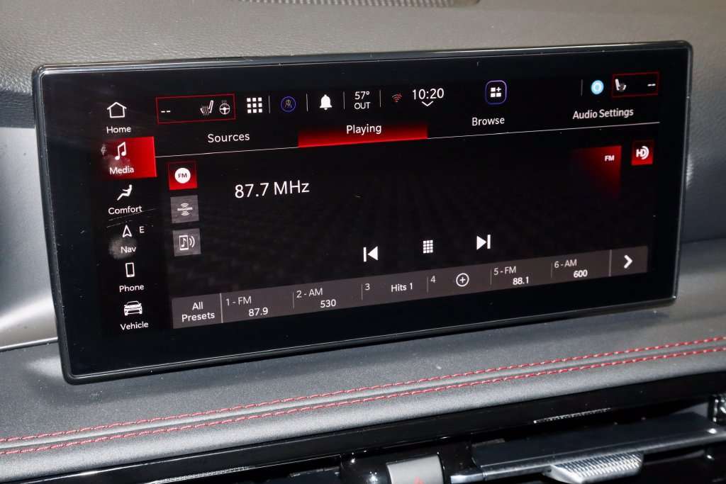 Used 2024 Dodge Hornet GT AWD/4WD image 4