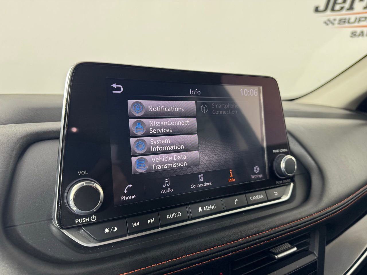 Used 2025 Nissan Rogue SV w/ Rock Creek Premium Package image 14