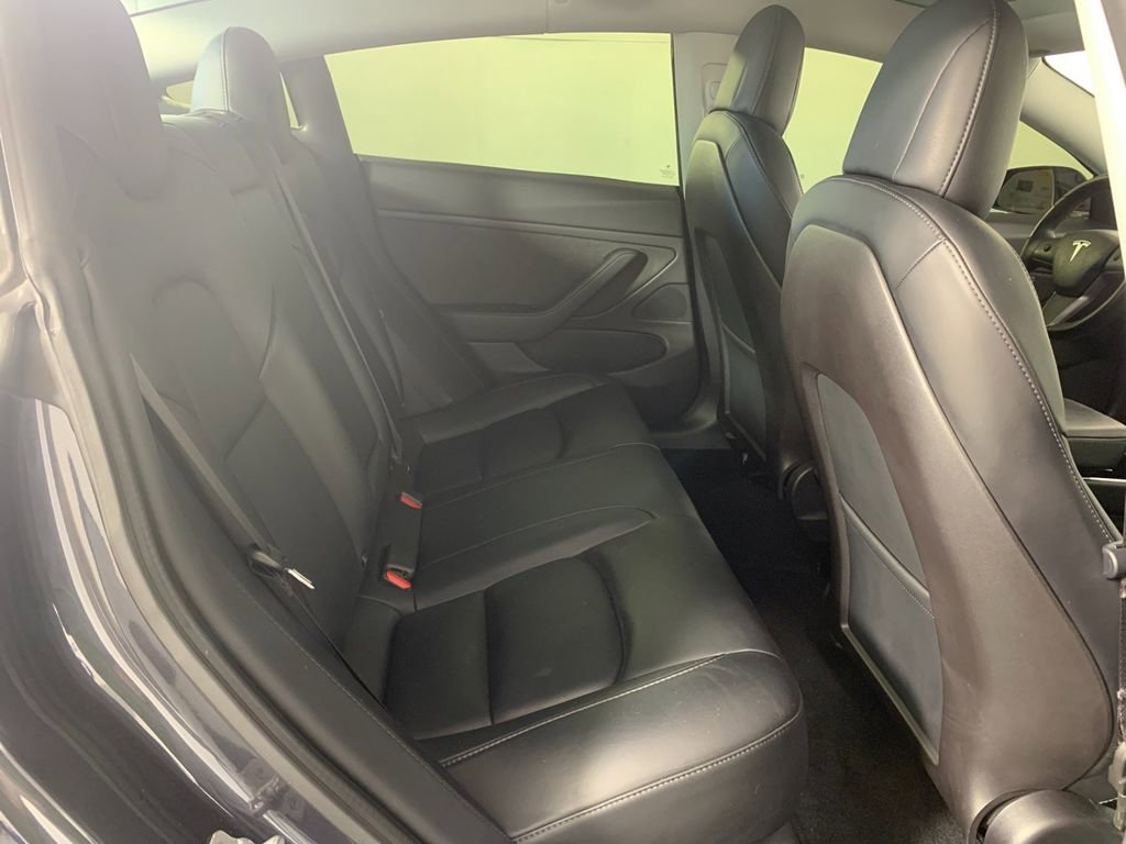 Used 2020 Tesla Model 3 Long Range image 33