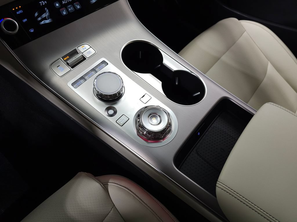 New 2026 Genesis GV70 2.5T Select AWD/4WD image 23