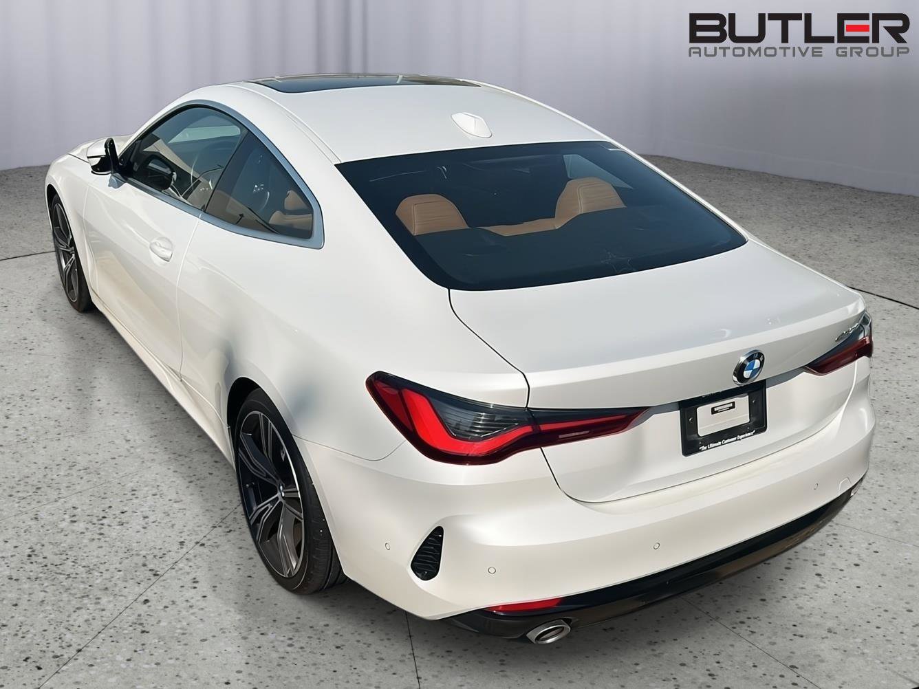Certified 2024 BMW 430i Coupe w/ Convenience Package image 10