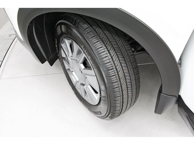 Used 2026 Nissan Kicks S w/ Charging Package FWD image 7