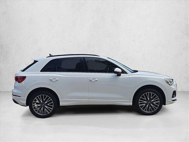 Used 2024 Audi Q3 2.0T Premium Plus w/ Premium Plus Package AWD/4WD image 4