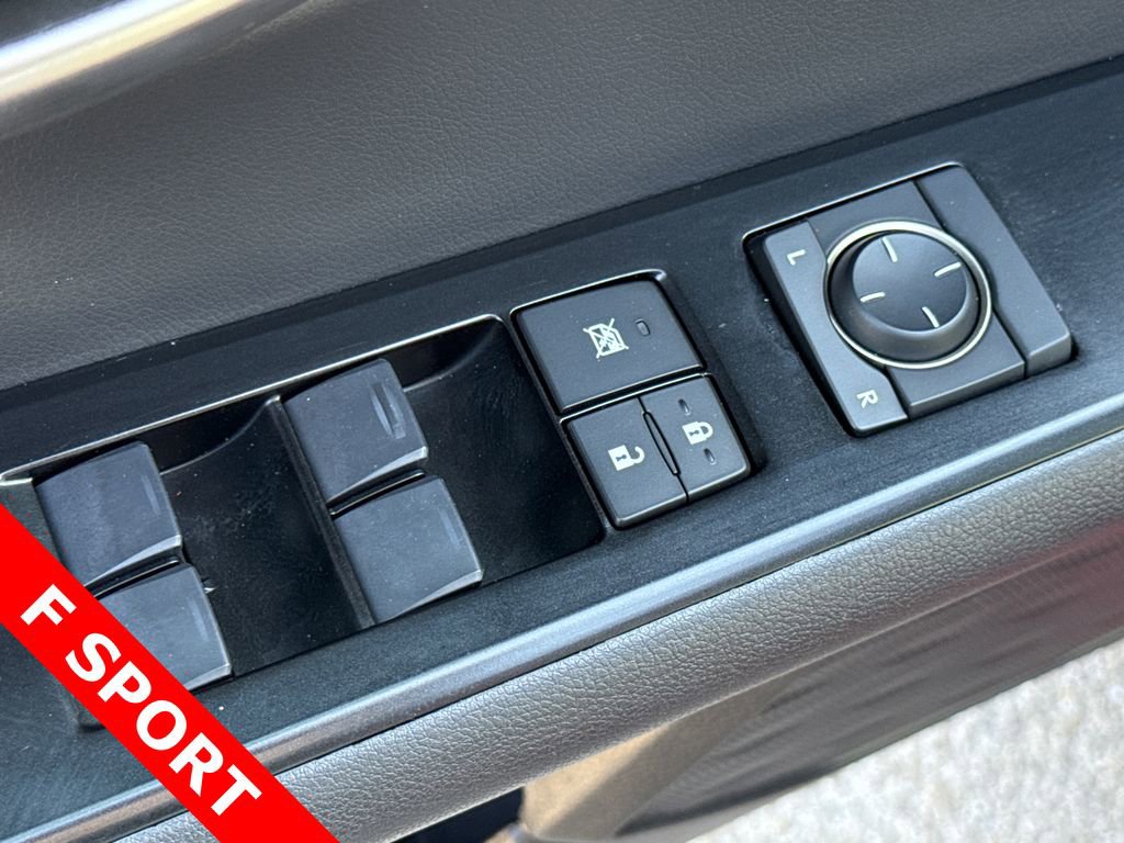 Used 2024 Lexus UX 250h F Sport image 19