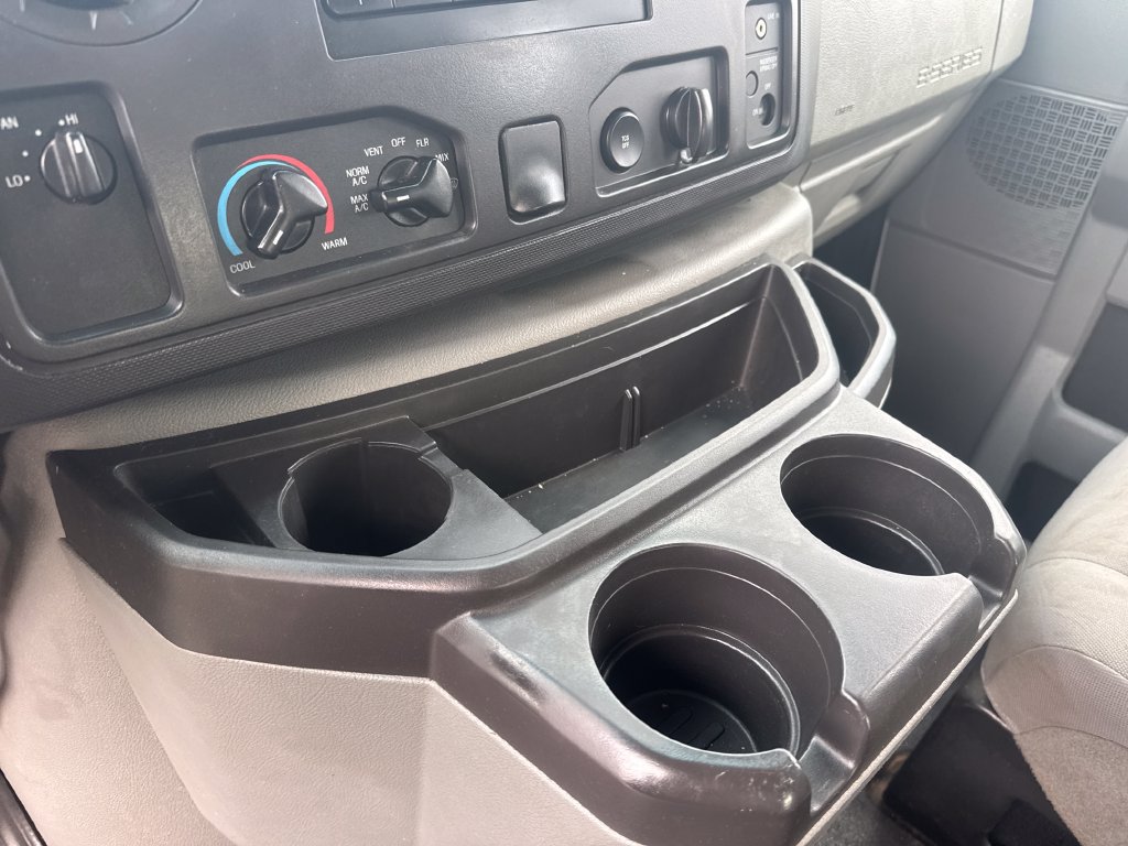 Used 2012 Ford E-250 and Econoline 250 w/ PWR Group RWD image 19
