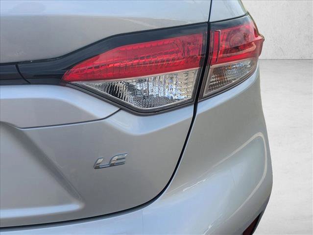 Used 2025 Toyota Corolla LE FWD image 6