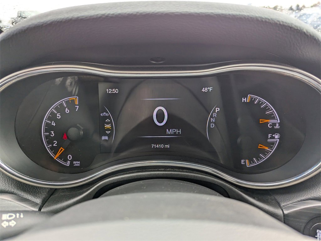 Used 2020 Jeep Grand Cherokee Limited w/ Luxury Group II image 17