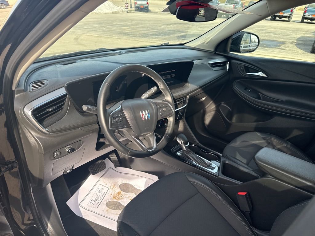 Used 2025 Buick Encore GX Preferred FWD image 7