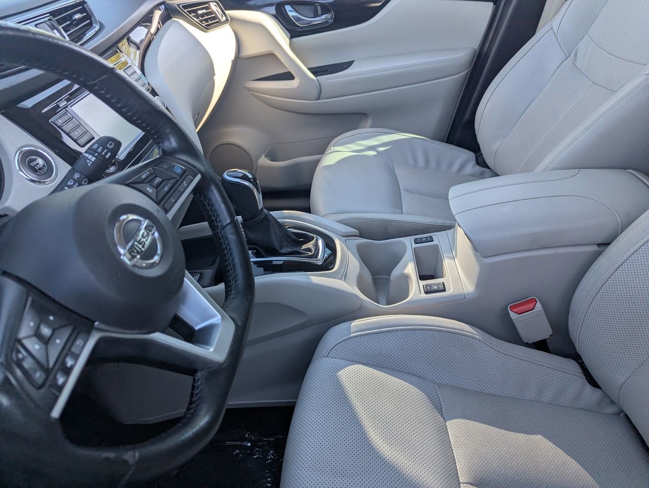 Certified 2022 Nissan Rogue Sport SL image 19