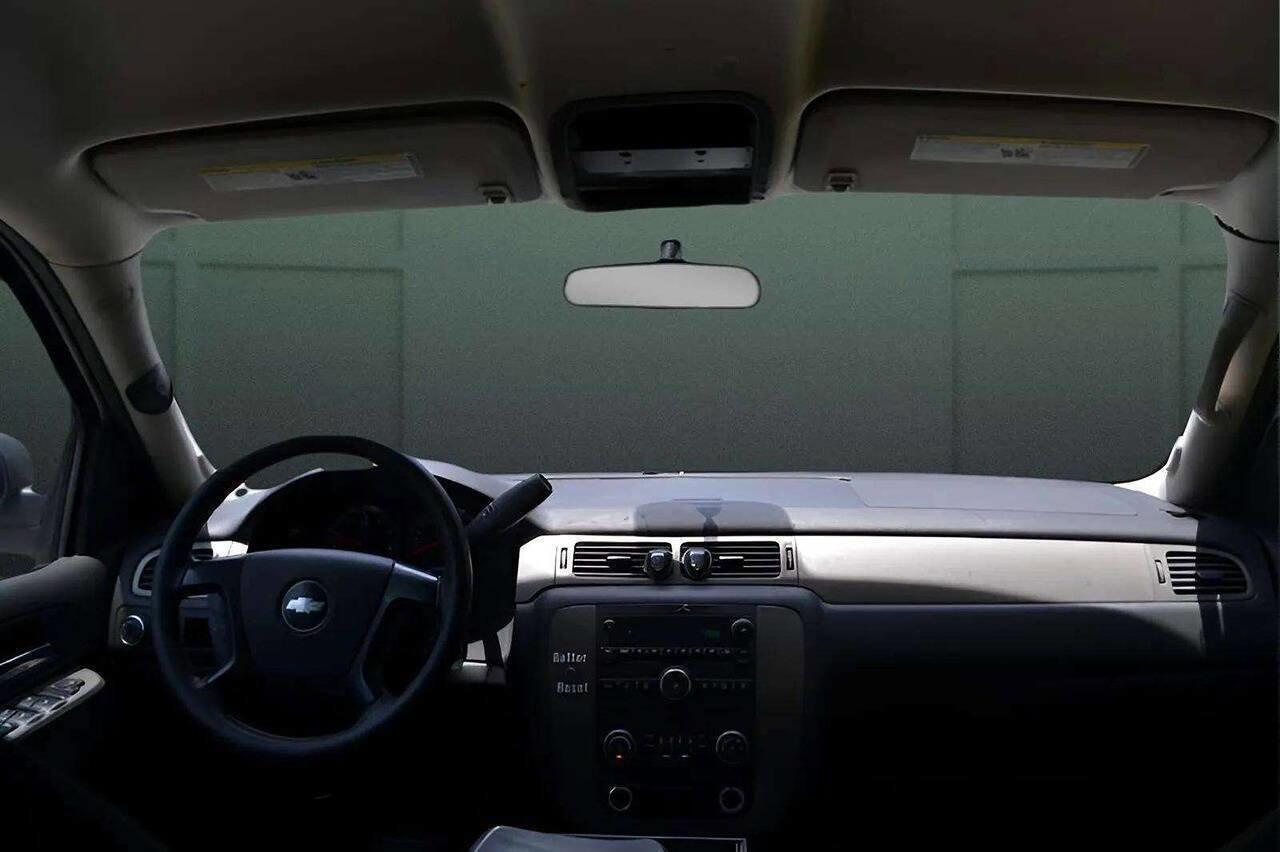 Used 2010 Chevrolet Tahoe LS w/ Interior Plus Package image 19