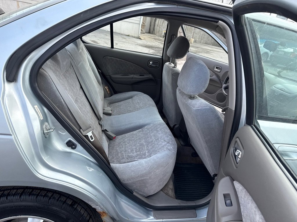 Used 2002 Nissan Sentra GXE image 14