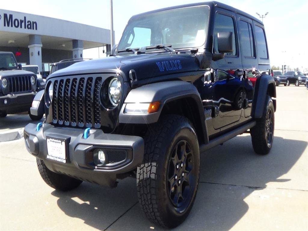 Used 2023 Jeep Wrangler Unlimited Sahara AWD/4WD image 2