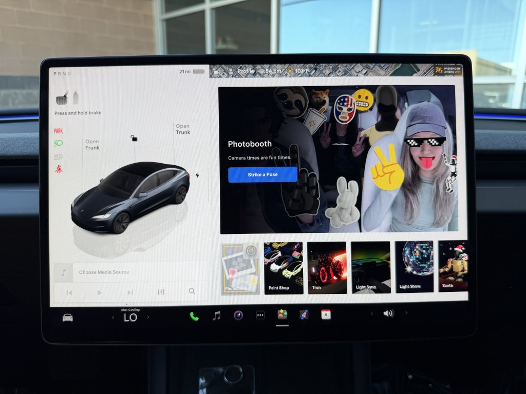 Used 2025 Tesla Model 3 Long Range RWD image 28