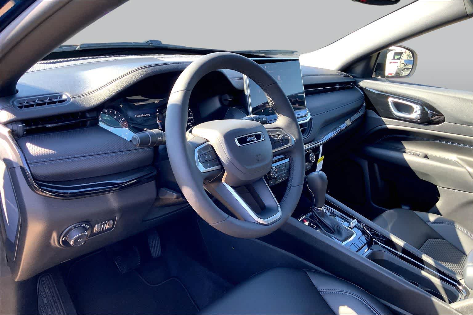 New 2026 Jeep Compass Latitude AWD/4WD image 8