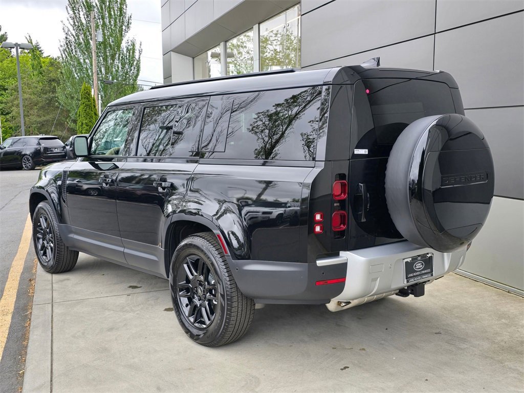 New 2025 Land Rover Defender 130 S image 5