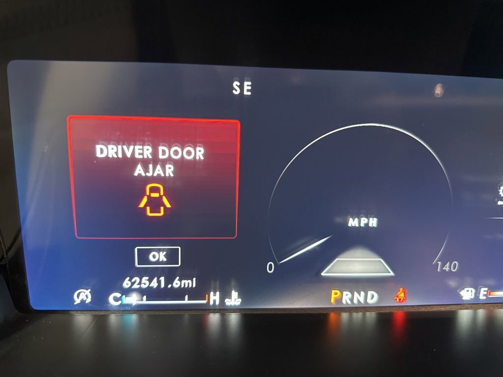 Used 2020 Lincoln Navigator L Black Label w/ Cargo Convenience Package image 44