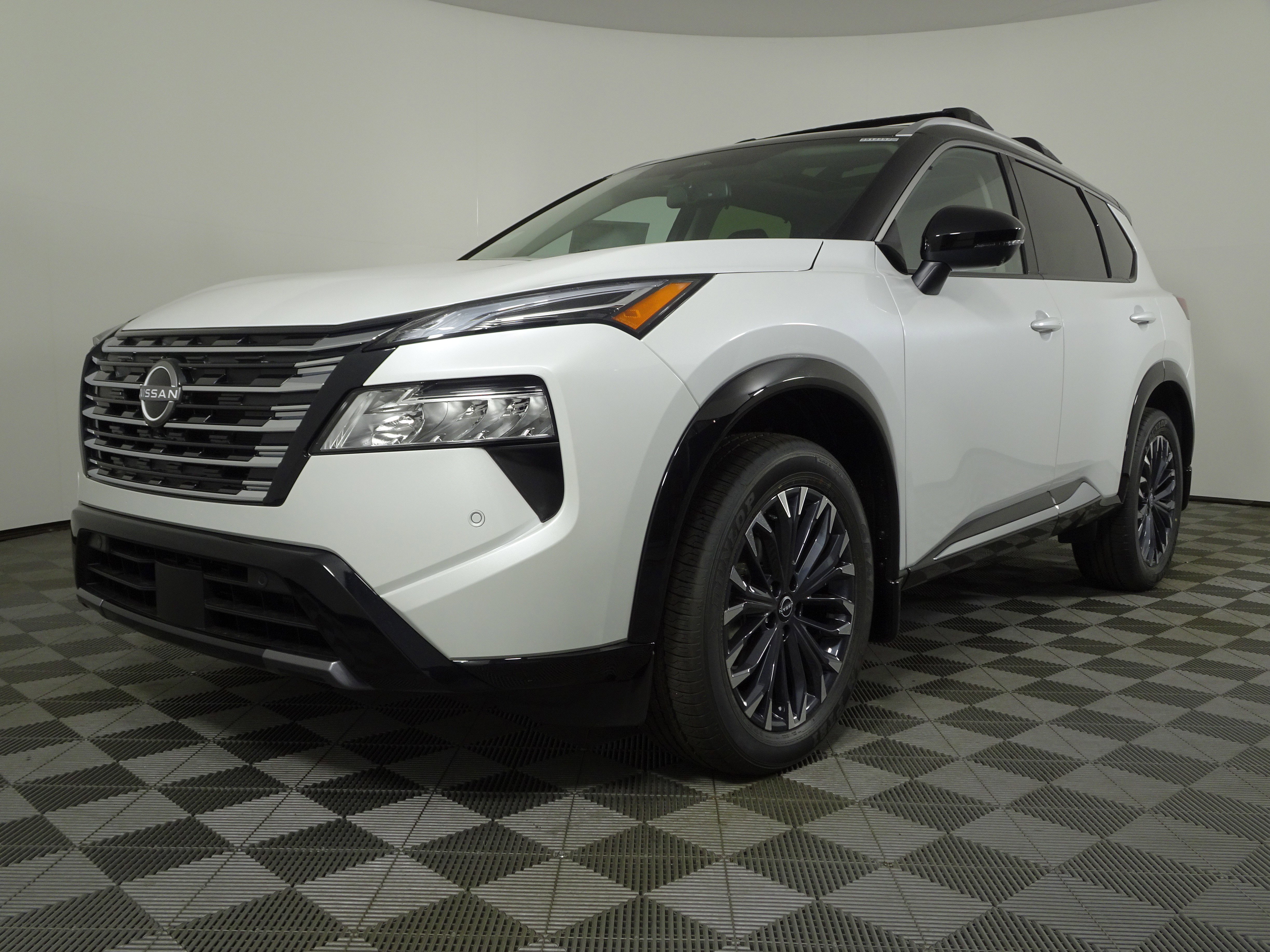 New 2026 Nissan Rogue Platinum w/ Platinum Premium Package image 14