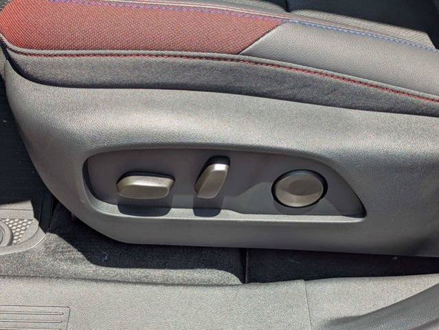 New 2026 Chevrolet Equinox RS w/ Convenience Package III FWD image 23