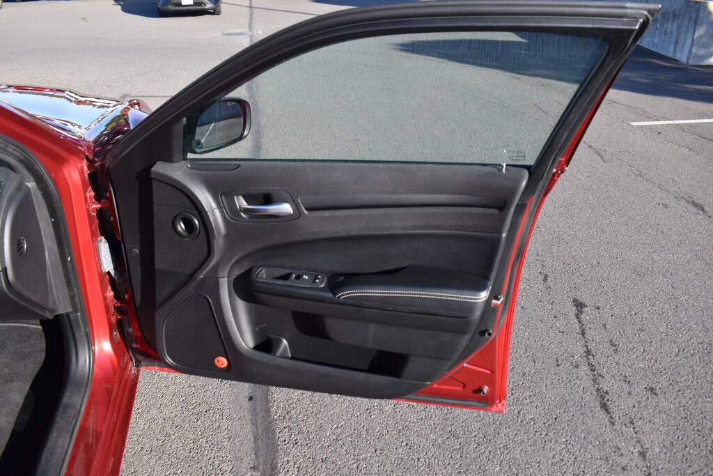 Used 2013 Chrysler 300 S RWD image 24