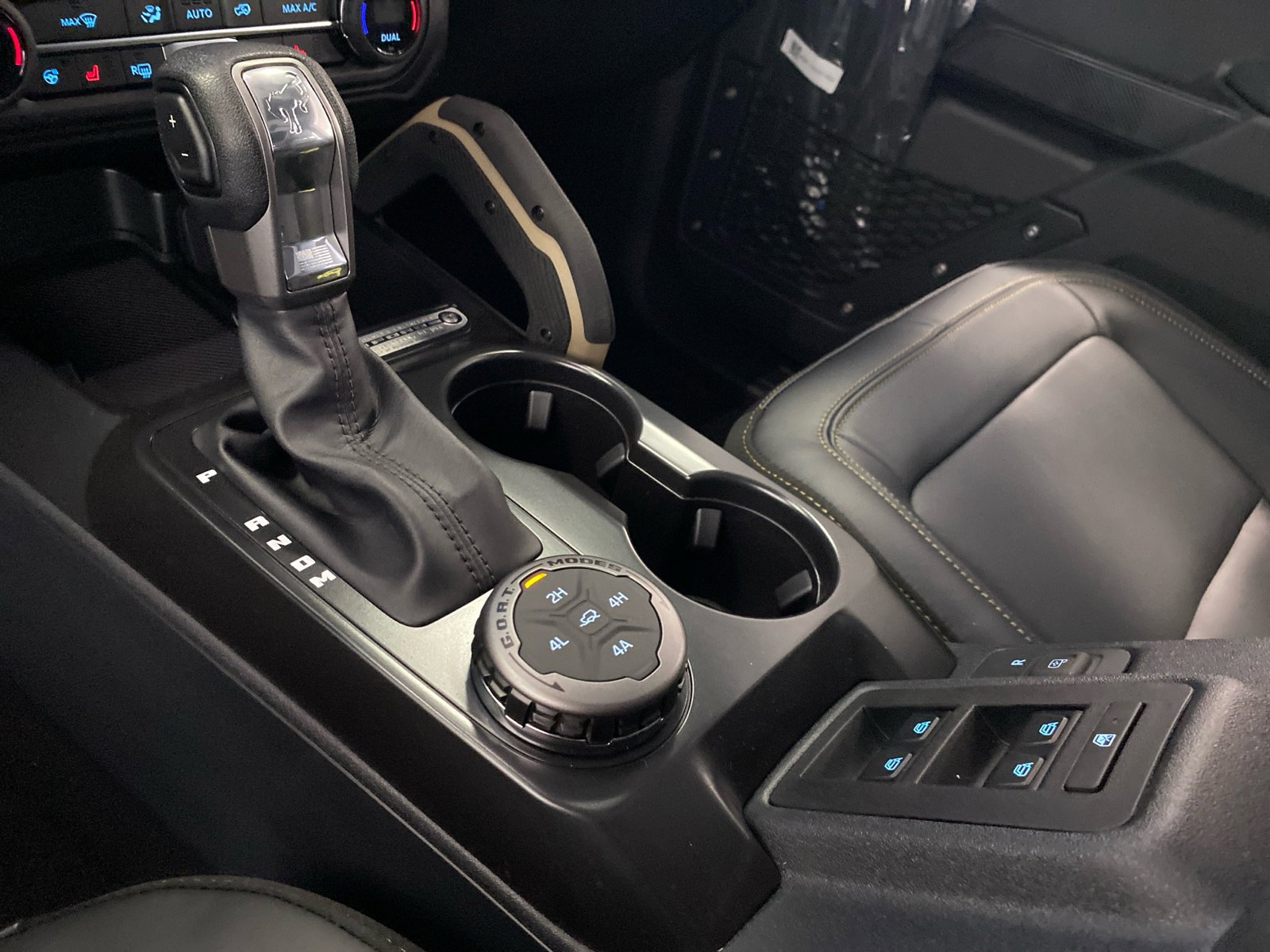 New 2026 Ford Bronco Badlands AWD/4WD image 30