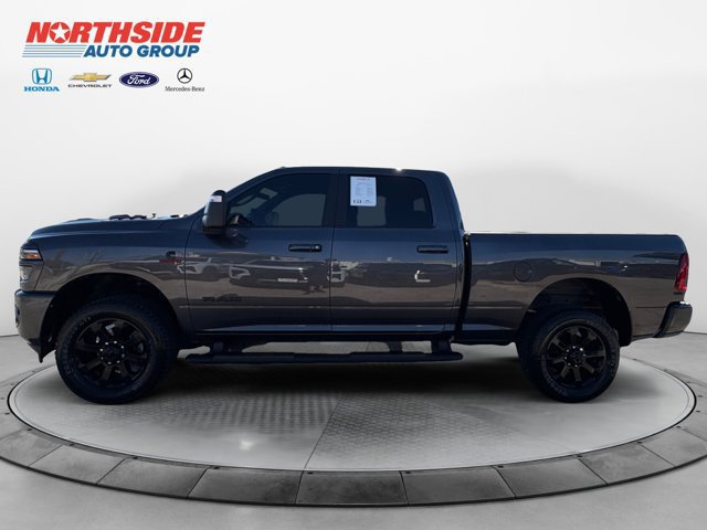 Used 2025 RAM 2500 Laramie w/ Night Edition AWD/4WD image 4