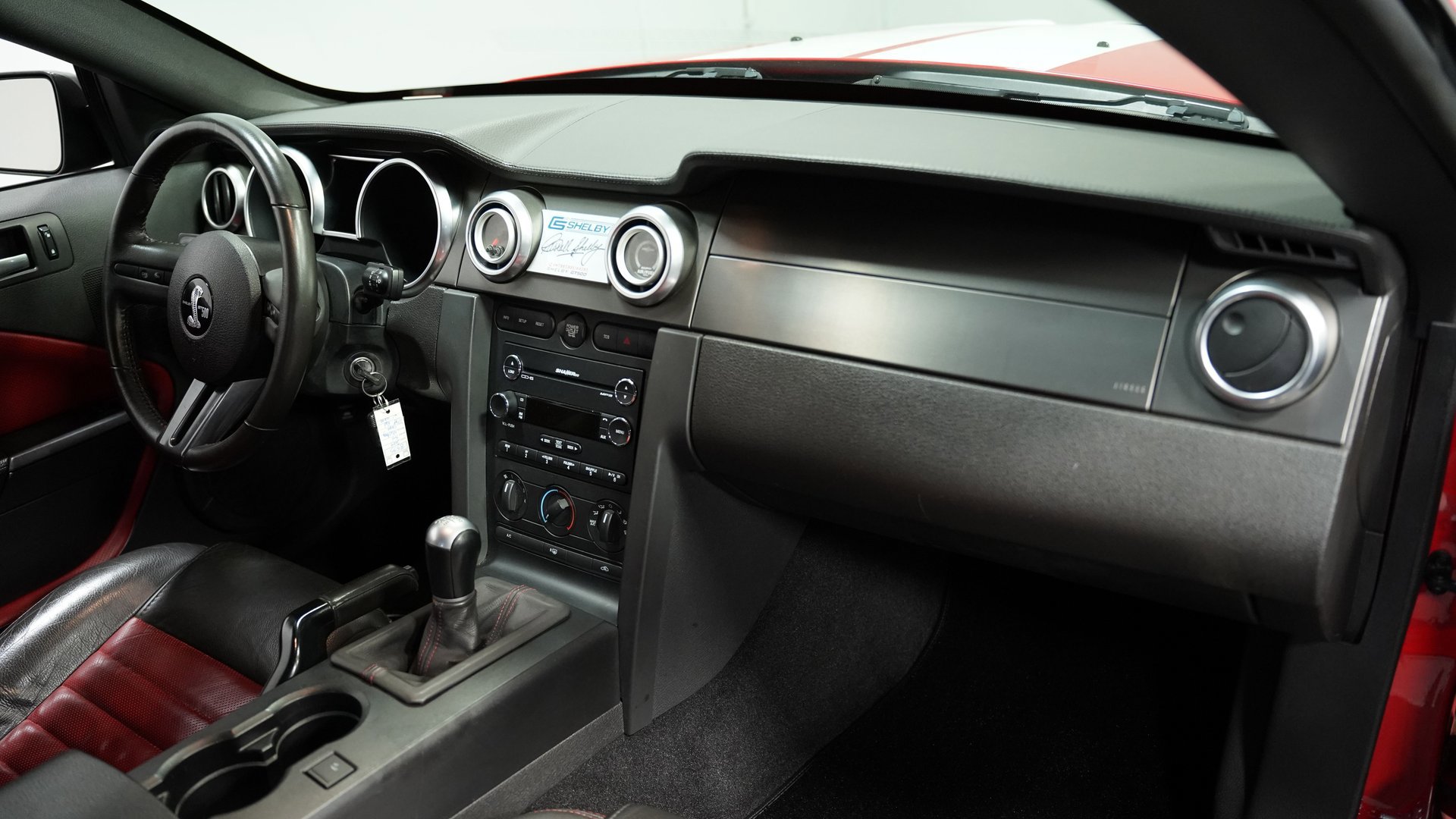 Used 2009 Ford Mustang Shelby GT500 RWD image 40