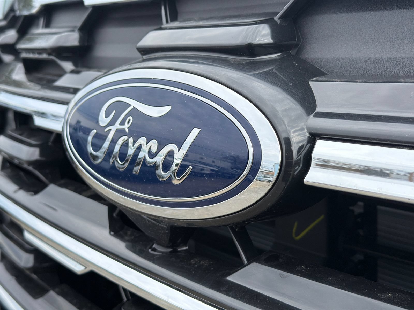 New 2026 Ford Explorer Active AWD/4WD image 13