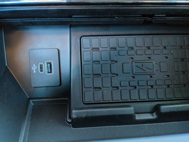 Used 2025 Ford F150 Lariat w/ Equipment Group 502A High AWD/4WD image 29