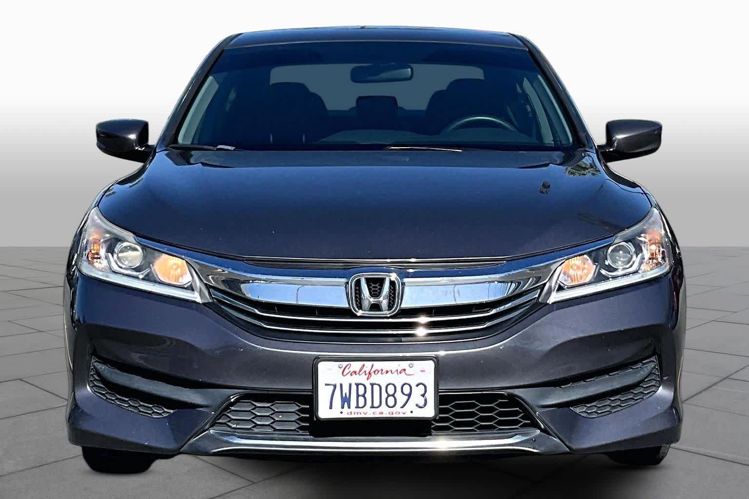 Used 2017 Honda Accord LX image 3