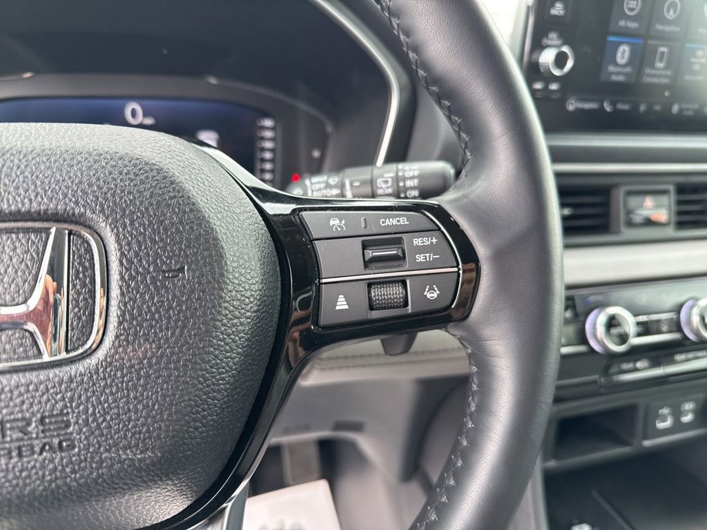 Certified 2025 Honda Pilot Elite image 17