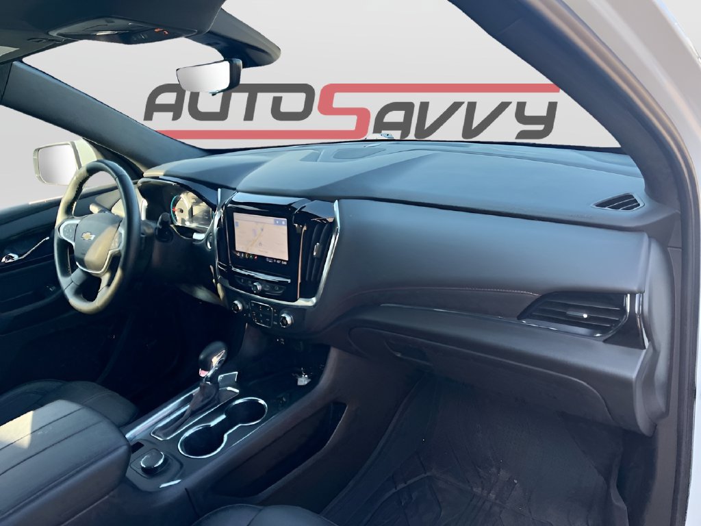 Used 2023 Chevrolet Traverse RS w/ LPO, Cargo Package FWD image 31