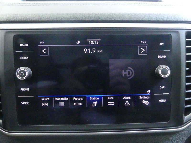 Used 2021 Volkswagen Atlas SE w/ Panoramic Sunroof Package image 12