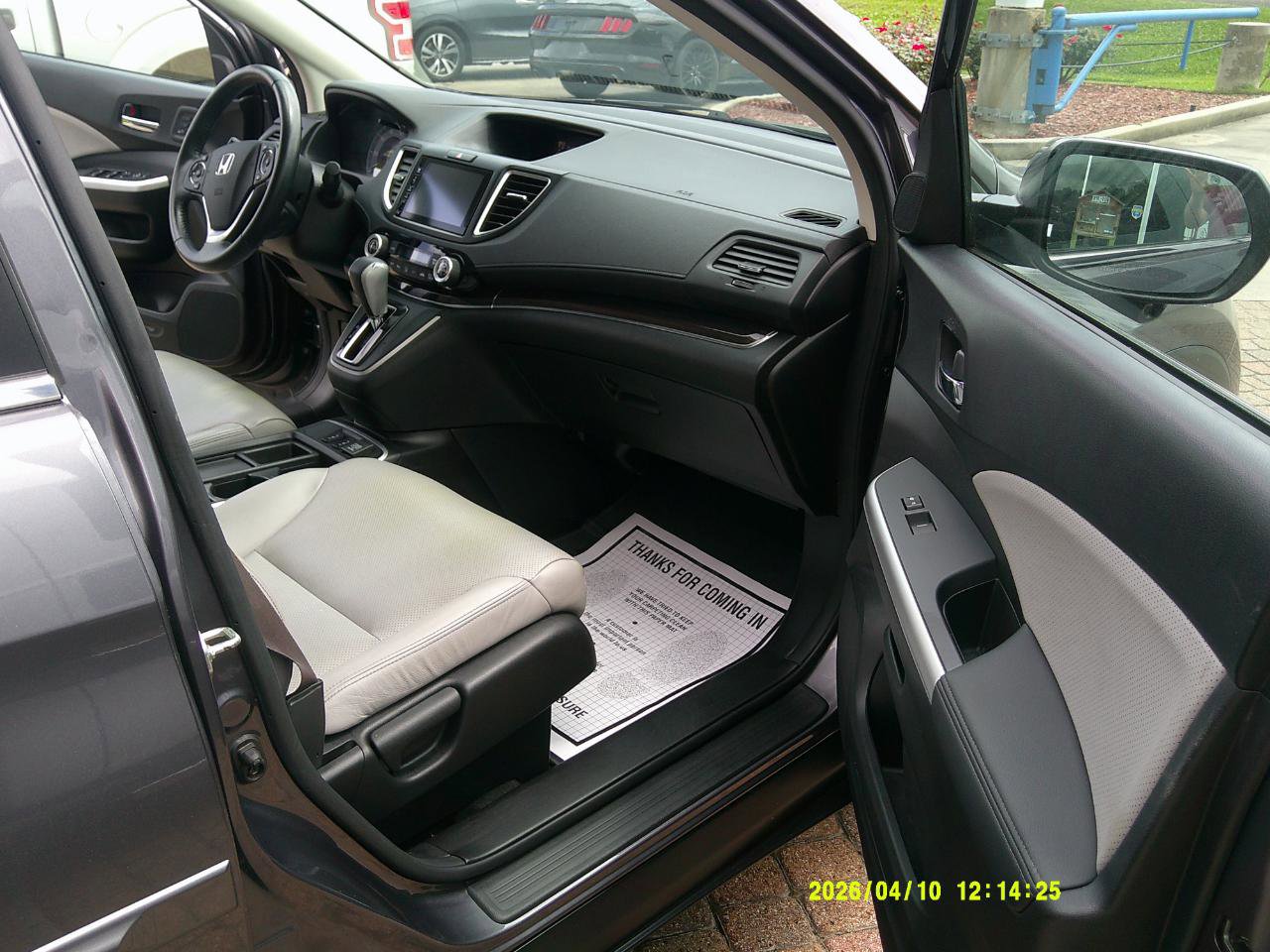 Used 2015 Honda CR-V Touring image 16