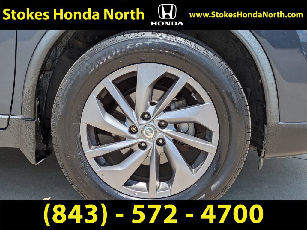 Used 2016 Nissan Rogue SL w/ SL Premium Package image 18