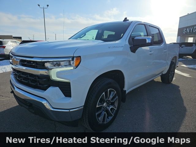 Used 2022 Chevrolet Silverado 1500 LT AWD/4WD image 3