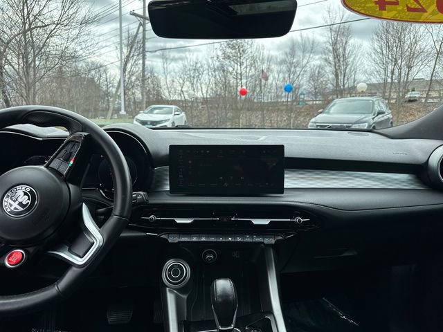 Used 2024 Alfa Romeo Tonale Ti w/ Premium Interior Package image 23
