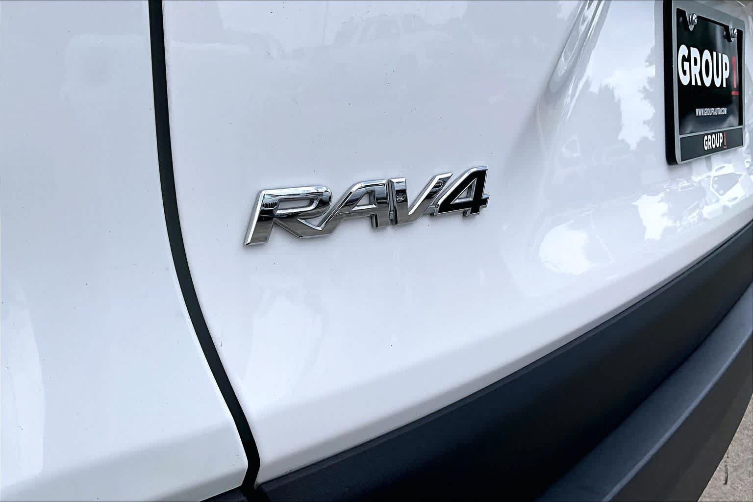 Used 2025 Toyota RAV4 LE FWD image 29