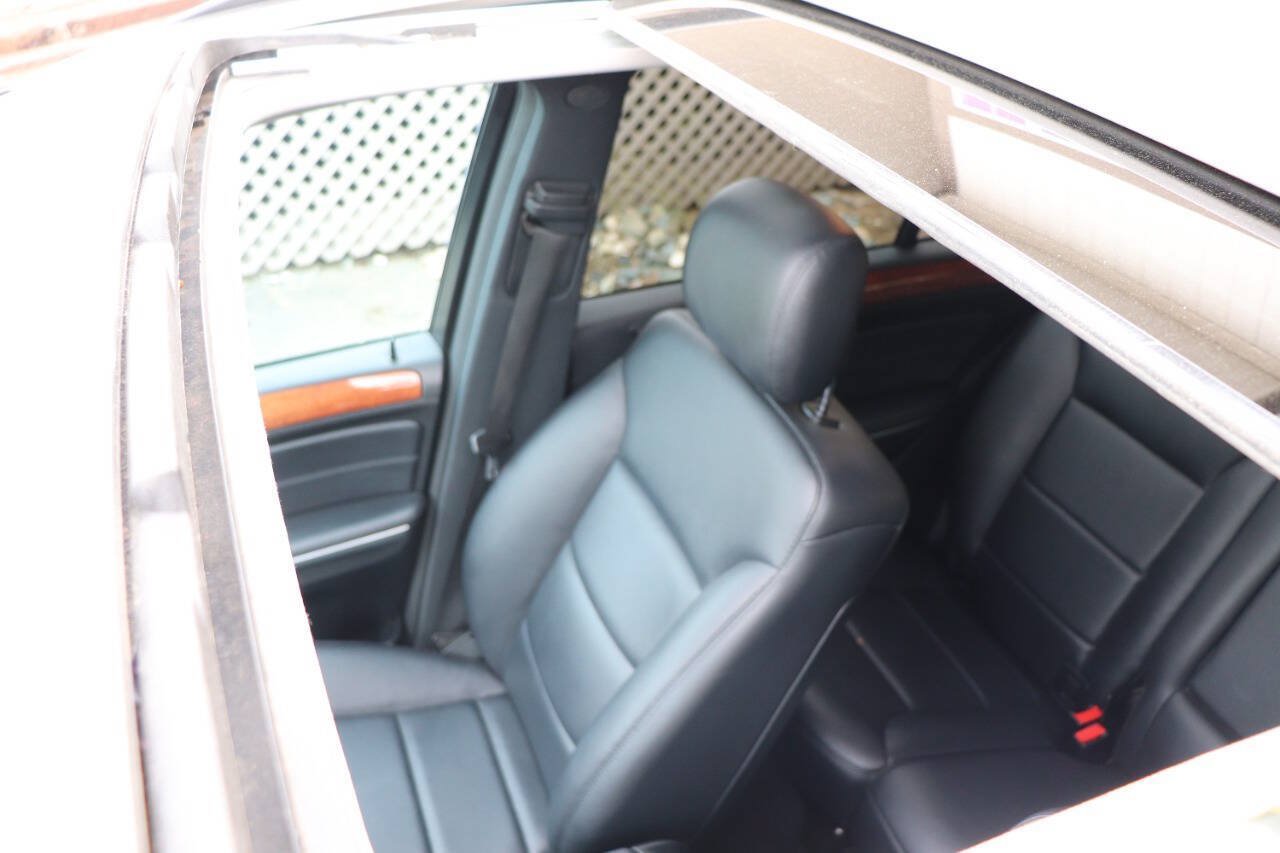 Used 2009 Mercedes-Benz ML 320 BlueTEC 4MATIC image 32